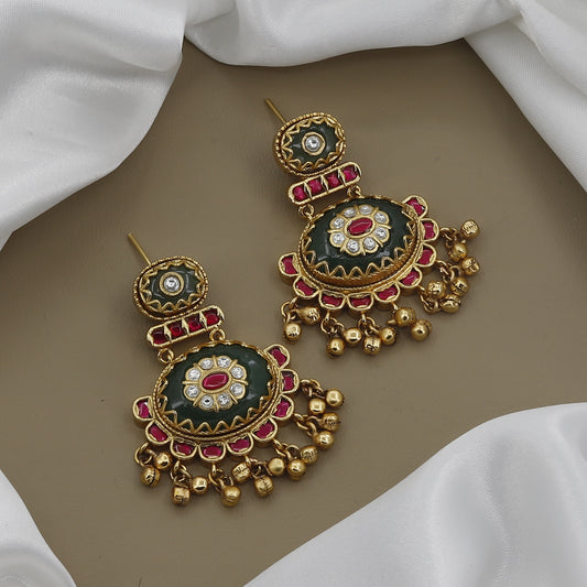 Heavy Antique Necklace Set with Maang Tikka & Jhumka Earrings