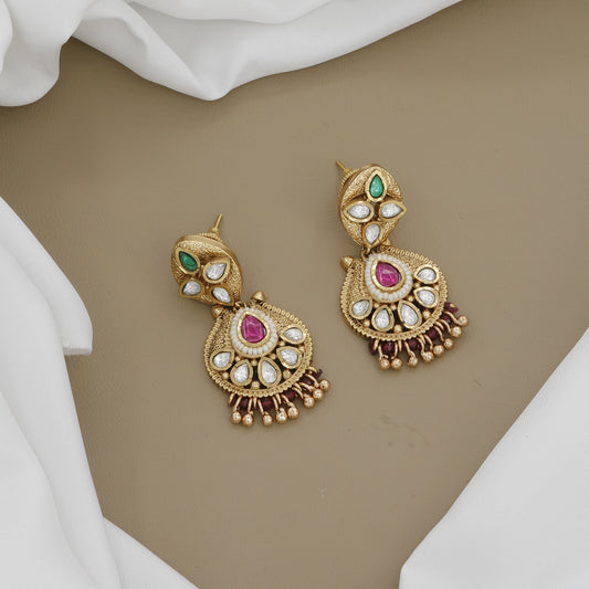 Green Beads Kundan Paisley Pendant Necklace Set