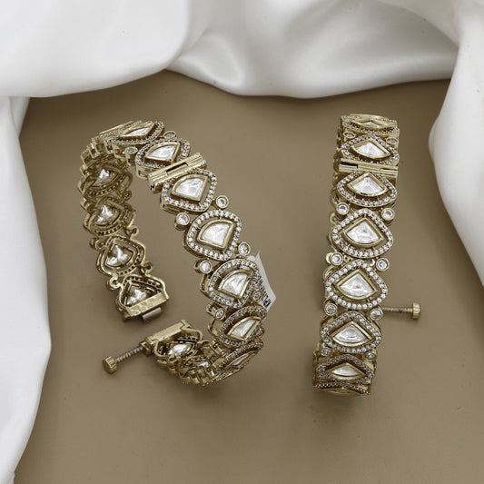 Mahendi Polished Uncut Diamond Polki Kundan Patla Set