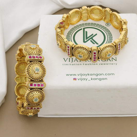 Ruby & Emerald Stone Antique Medallion Patla Set