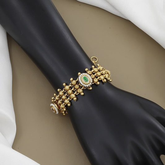 Antique Gold-toned Beaded Bracelet with Kundan
