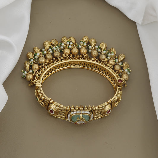Festival Inspired Inspired Antique Wedding Kada