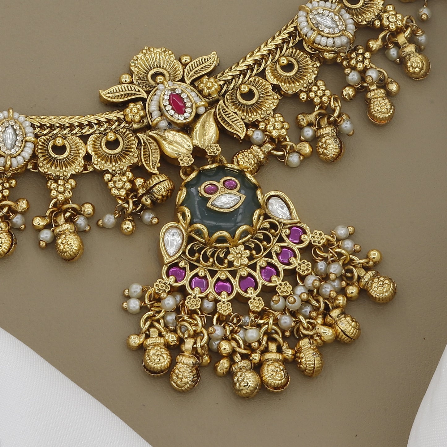 Antique Gold-Toned Polki & Meenakari Festive Necklace Set