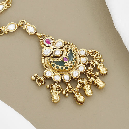Antique Gold Kundan Maang Tikka with Dark Green Enamel