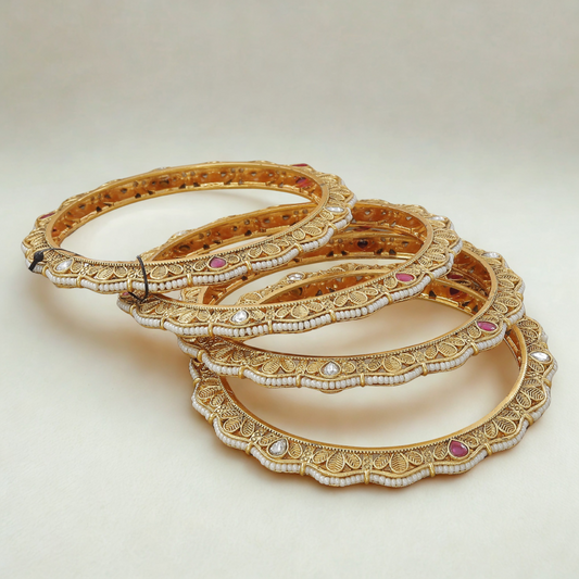Antique Heirloom Set Of 4 Wedding Bangles