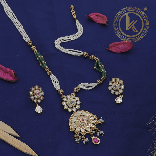 White Meenakari Matte Gold Mini Necklace Set