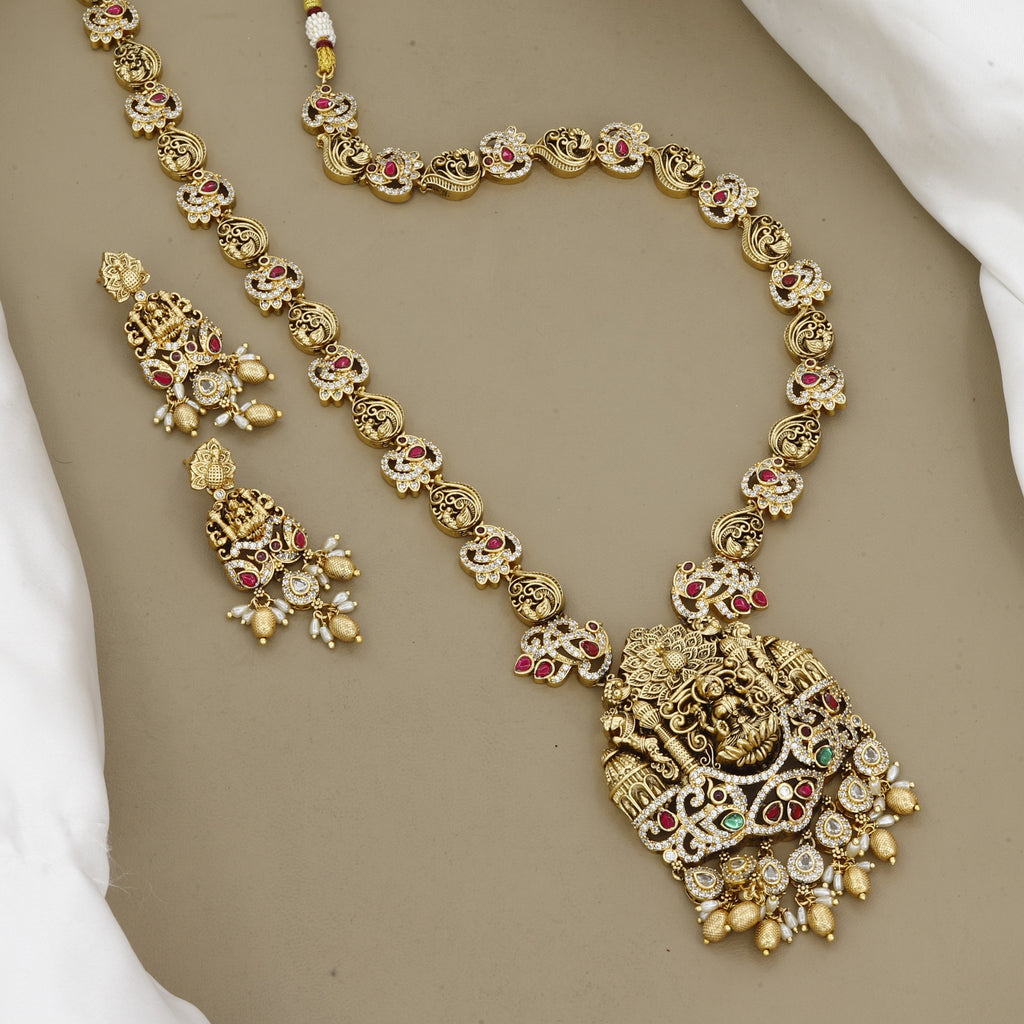 Antique Gold Temple Full Jewelry Set with Lakshmi Pendant & Maang Tikka