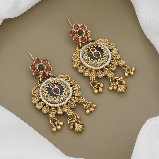 Antique Gold Toned Necklace Set with Pearl & Meenakari Work