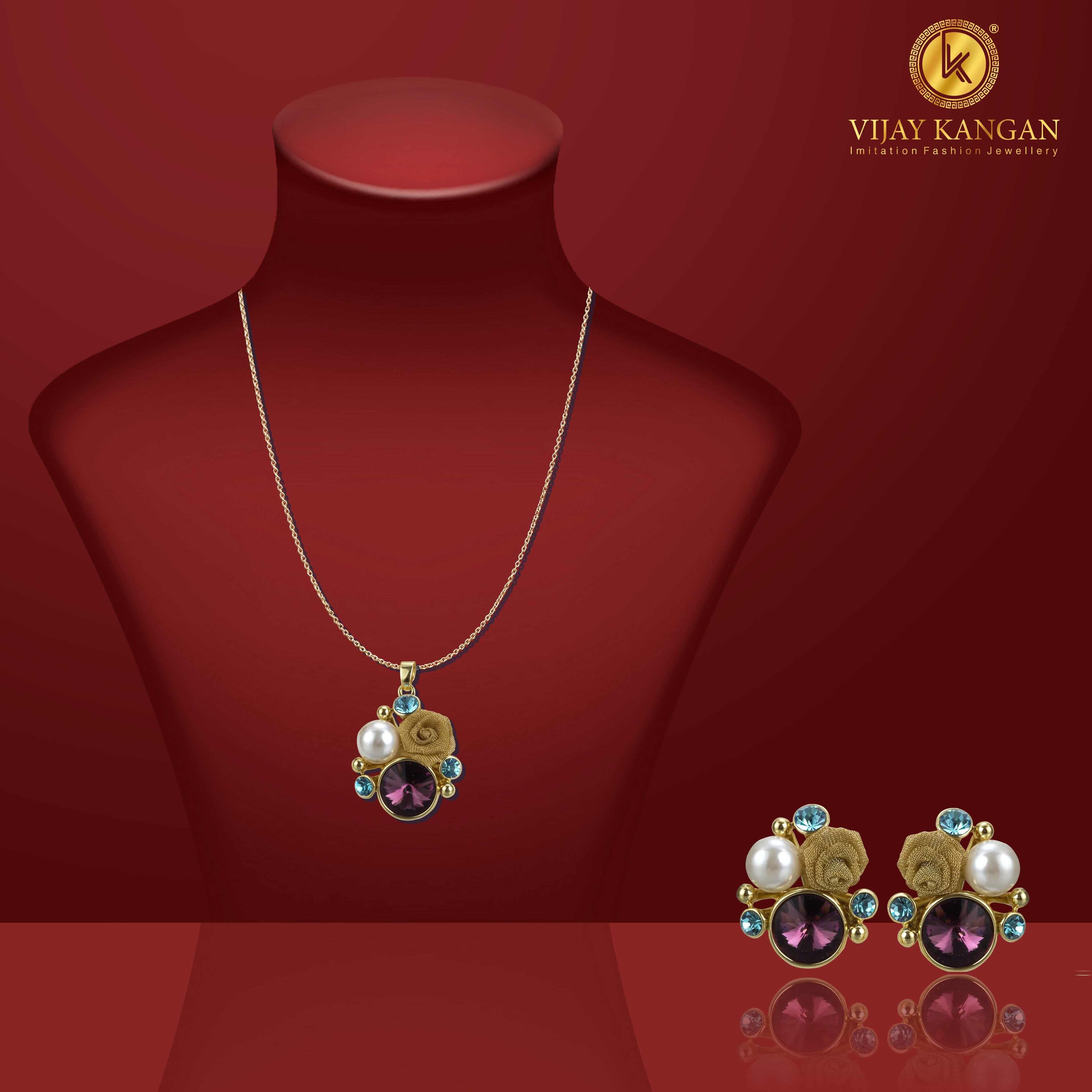 18k Goldpolished Swarovski Multi Stone Pendent Set