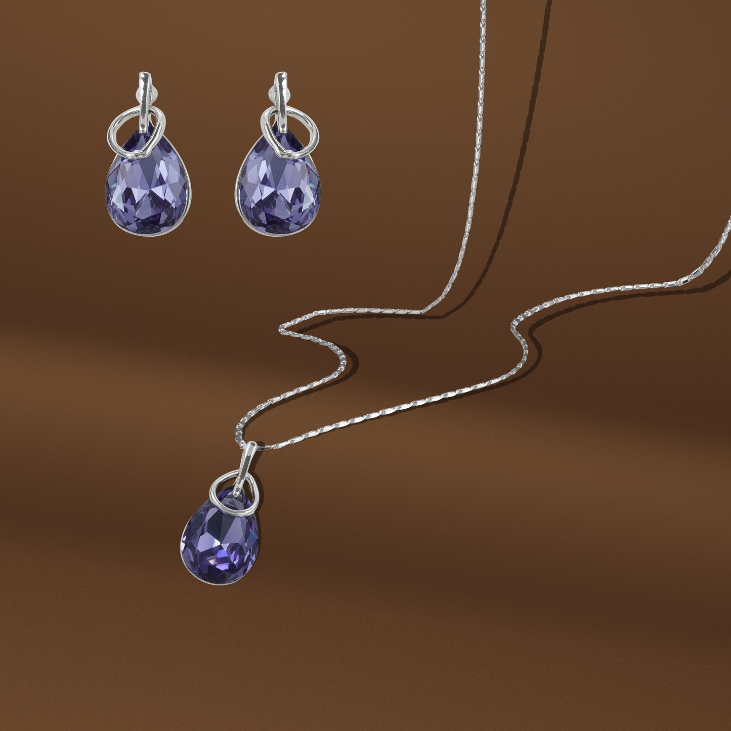 18k Silverpolished Elegant Purple Stone Swarovski Pendent Set