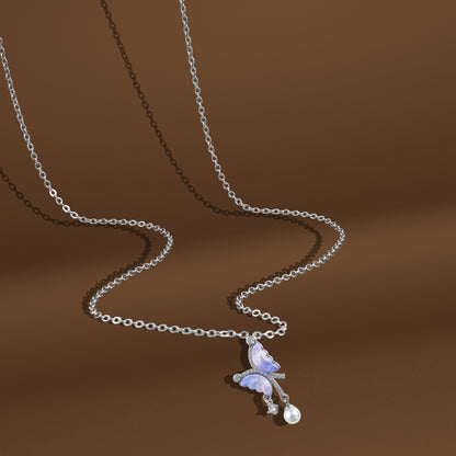 Silverpolished Starling Butterfly Pendent Tanmaniya