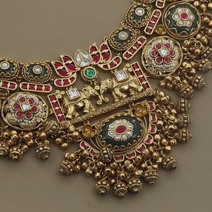 Heavy Antique Necklace Set with Maang Tikka & Jhumka Earrings