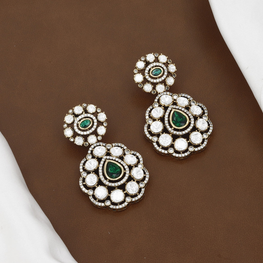 Victorian Polished Traditional Emerald & Polki Multi-Layered Necklace Set