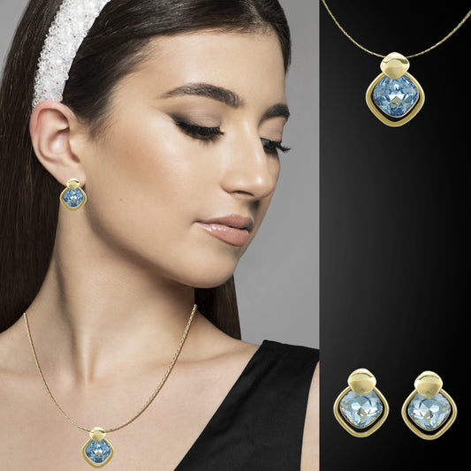 18k Goldpolished Swarovski Light Blue Stone Pendent Set