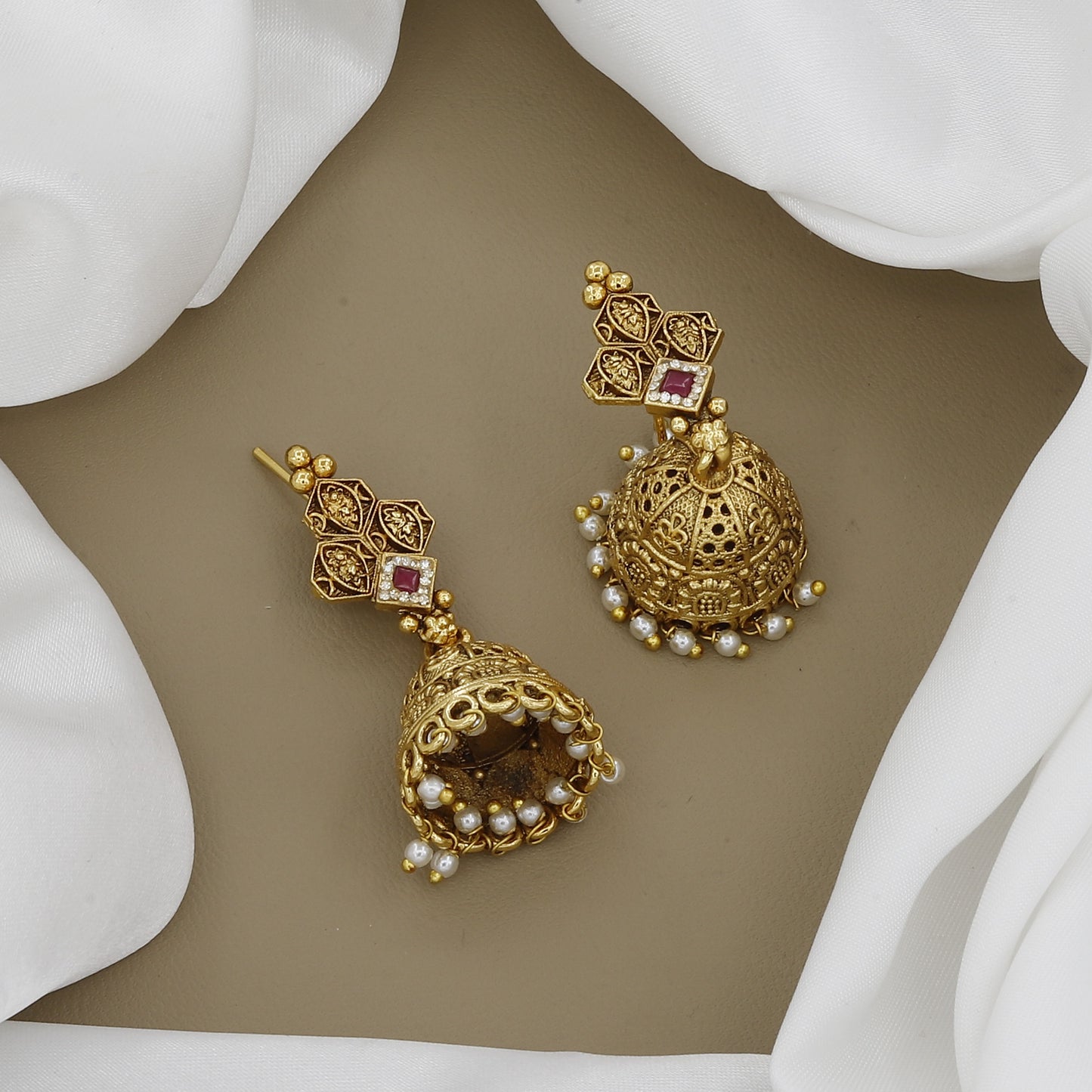 Versatile Kundan Necklace Set with Color Drops