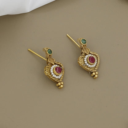 Elegant Antique Necklace Set with Heart-Shaped Motifs