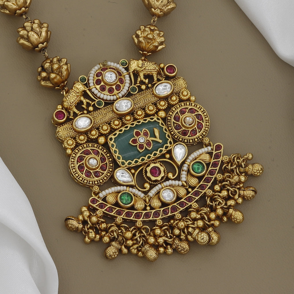 Heavy Antique Jadau Regal Lotus Design Necklace Set