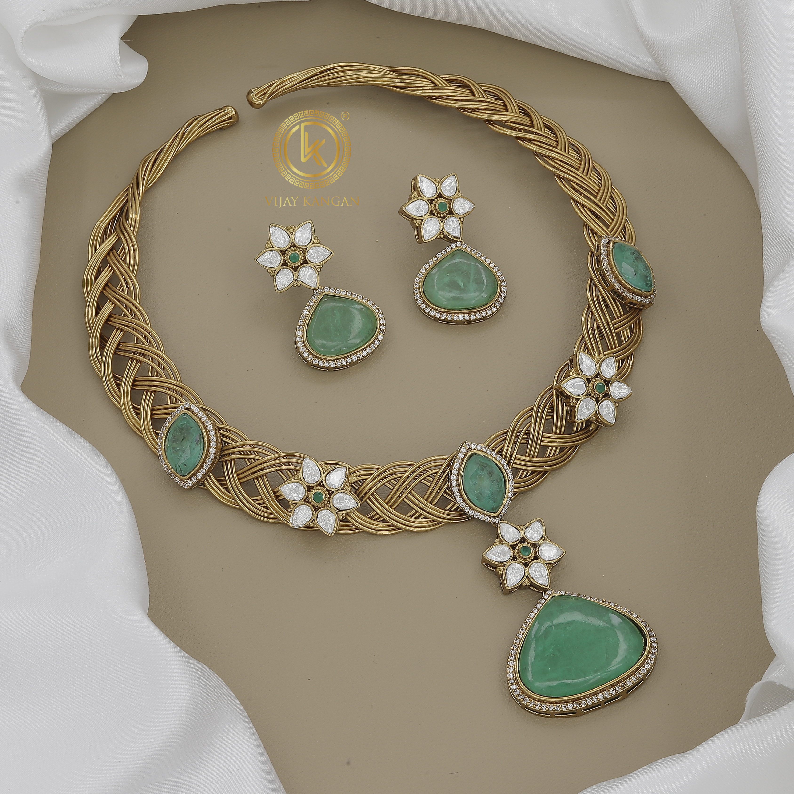 Floral Accent Gold Plated Hasli Necklace with Drop Earrings