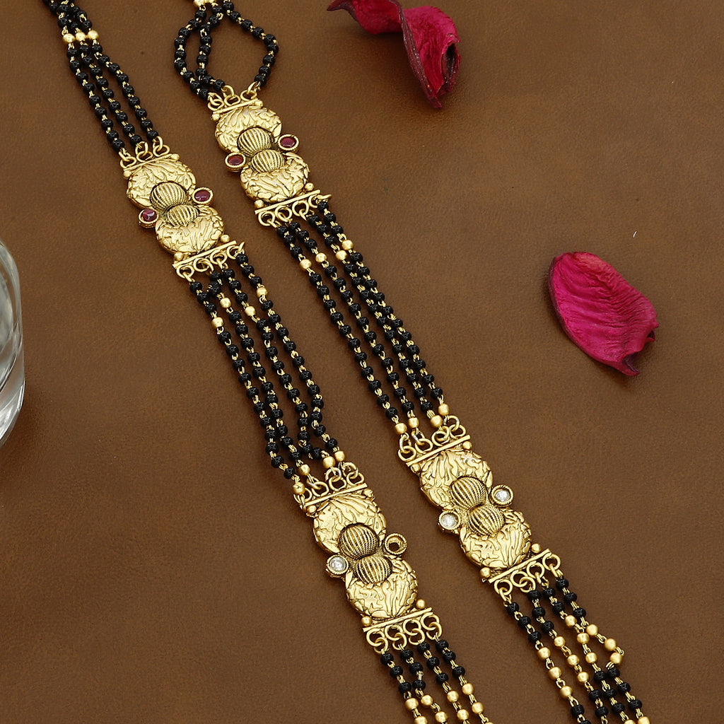Ornate Gold Mangalsutra Set with Intricate Detailing