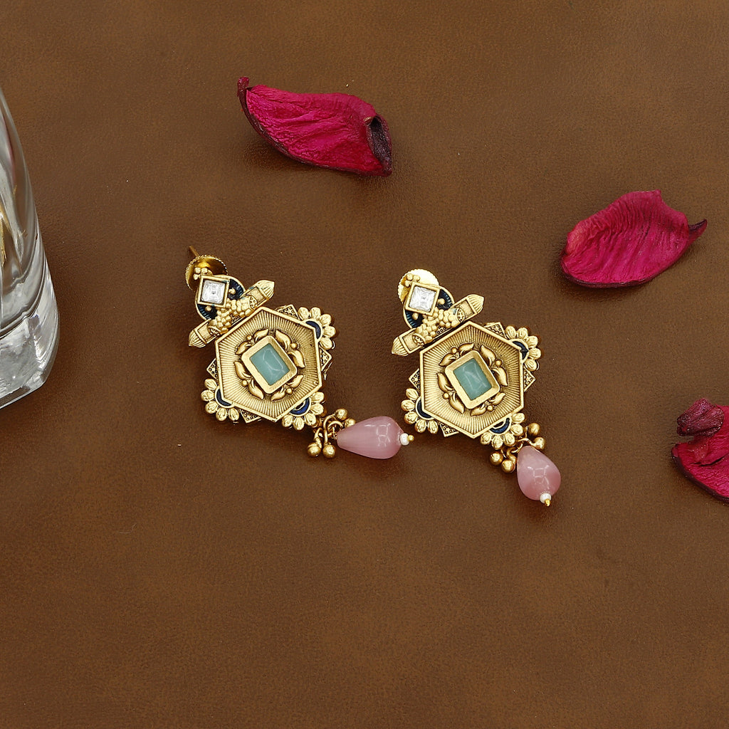 Gold-Plated Mangalsutra Set with Geometric Accents