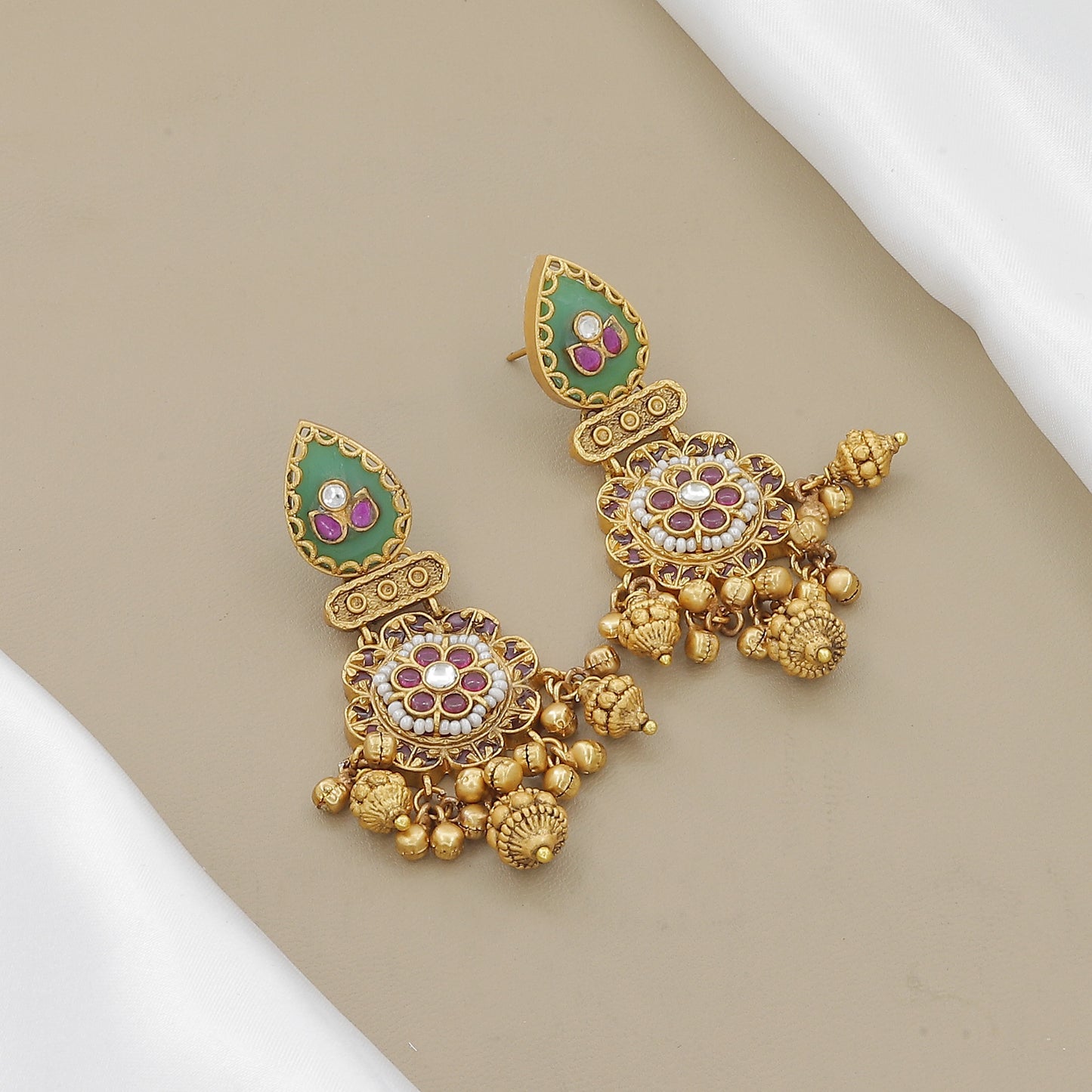 Traditional Antique Gold Enamel & Green Stone Necklace Set
