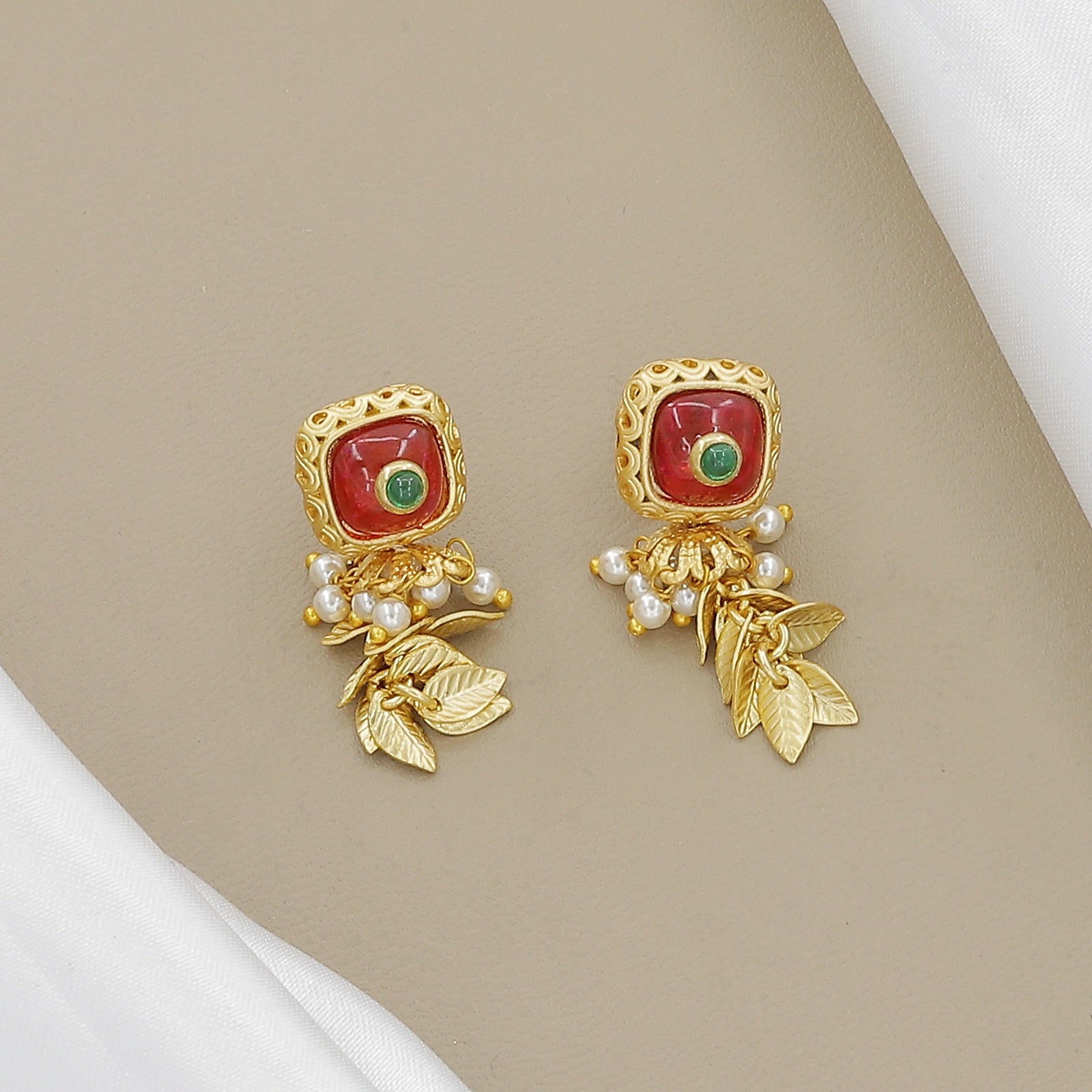 Antique Gold-Toned & Green Bead Temple Jewelry Set