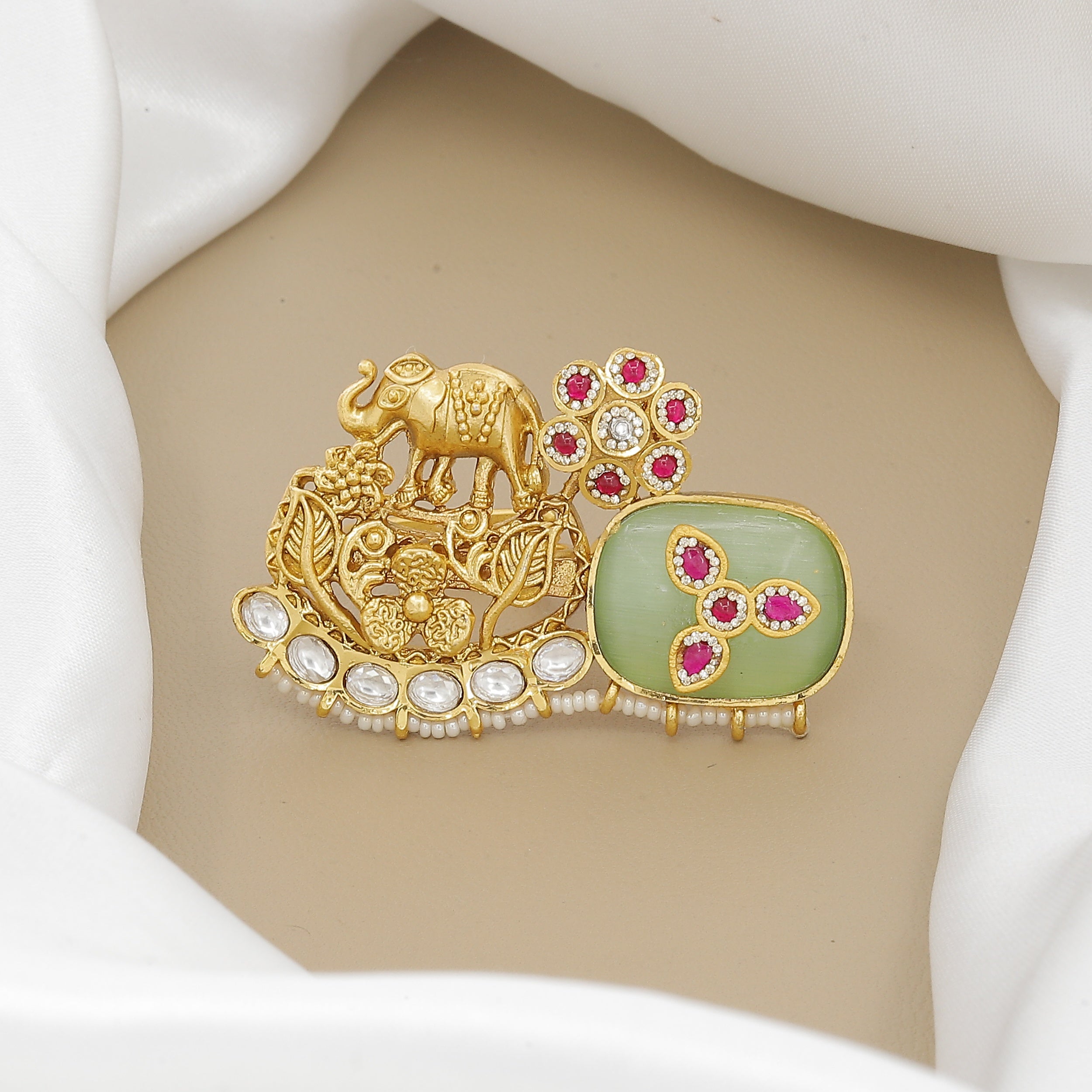 Antique Elephant Double Finger Ring with Carved Stone