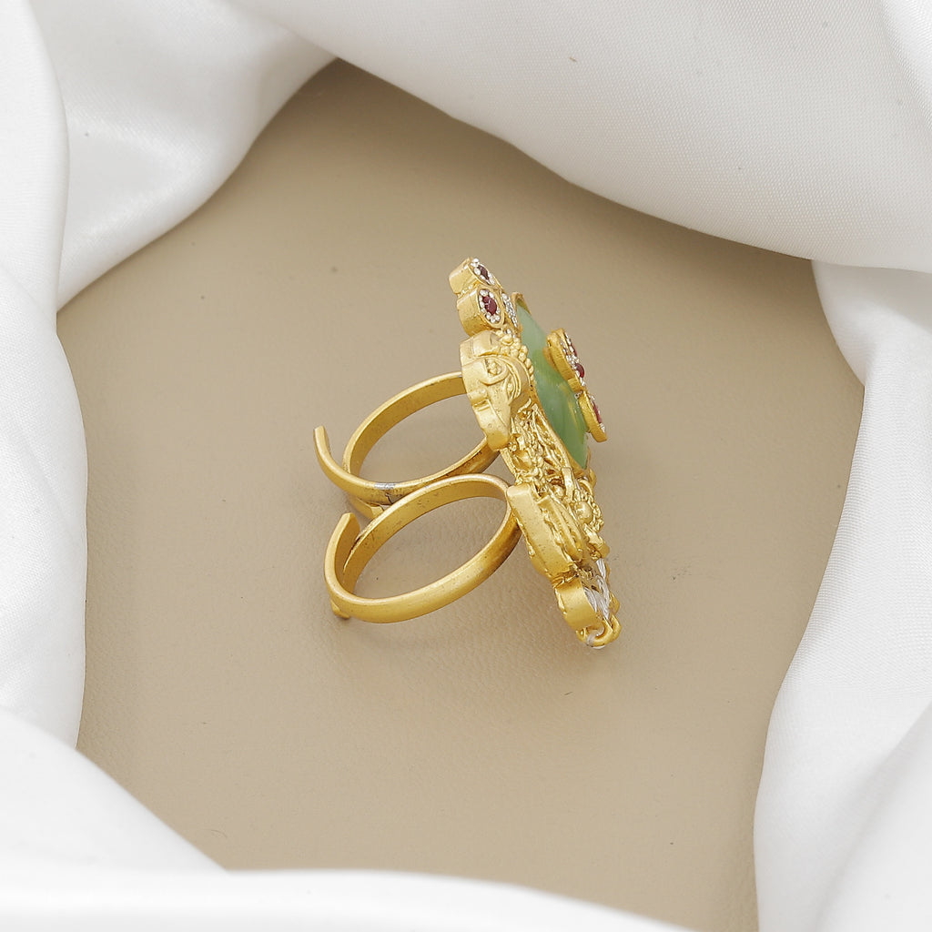 Antique Elephant Double Finger Ring with Carved Stone