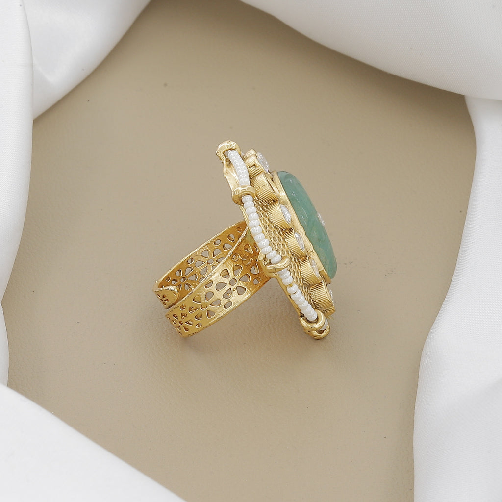 Traditional Antique Kundan Ring with Carved Gemstone