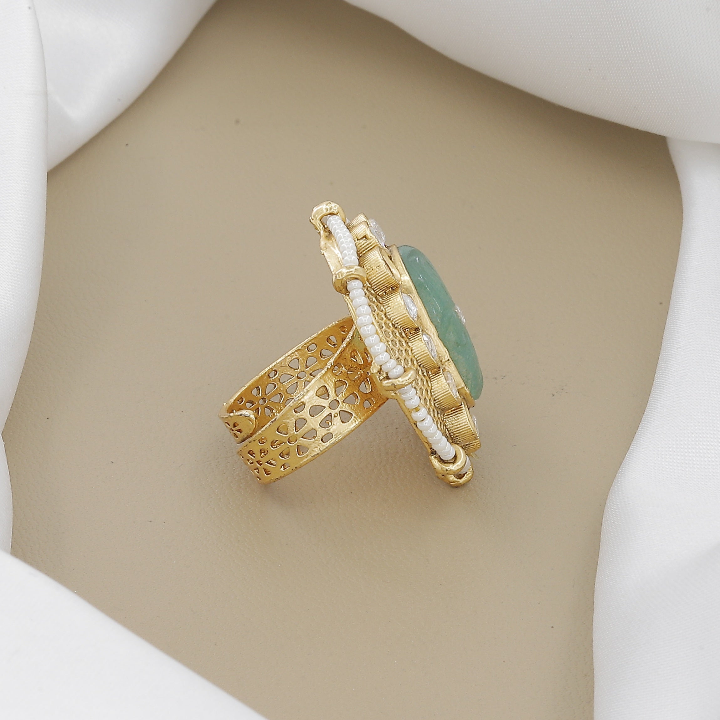 Traditional Antique Kundan Ring with Carved Gemstone