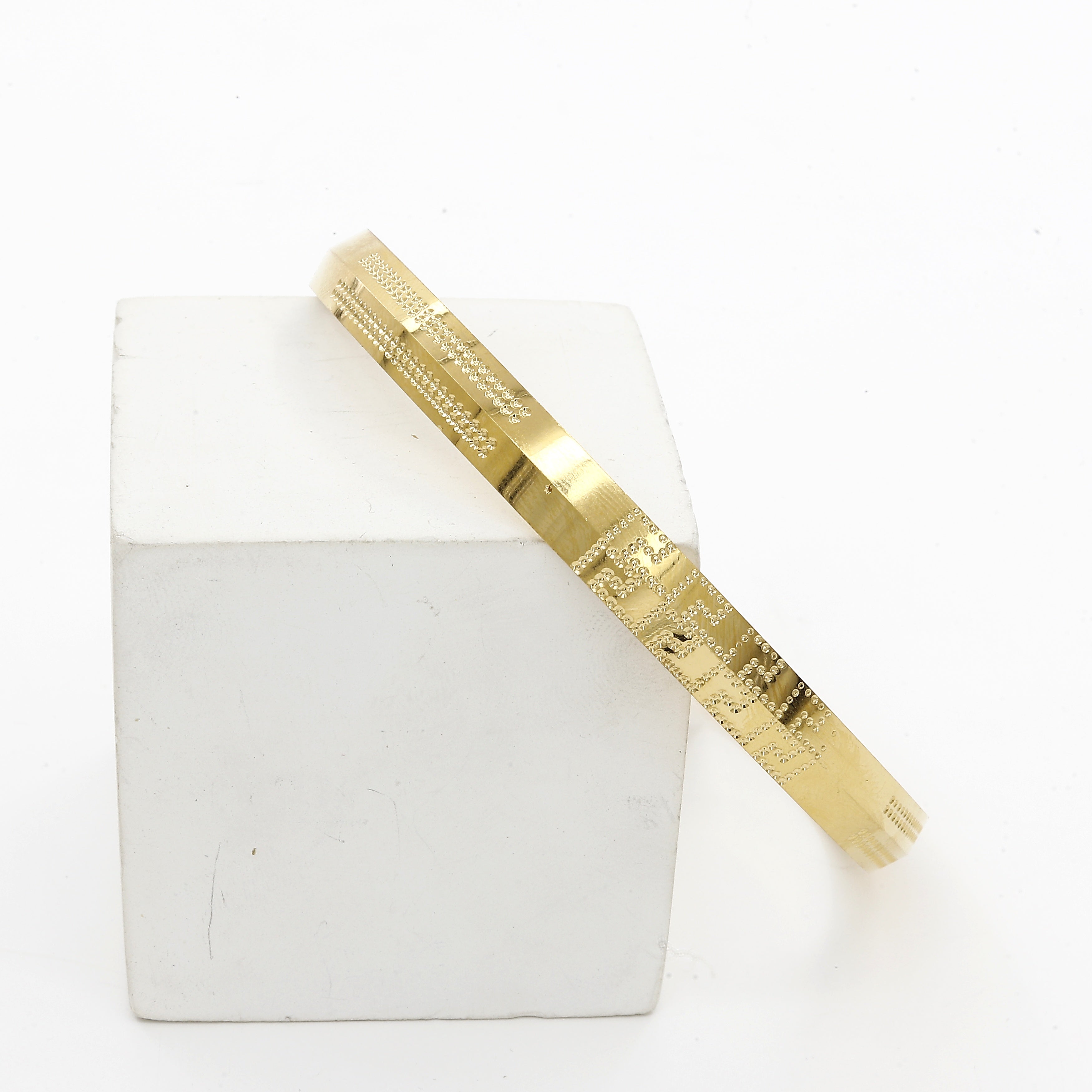 Gold Polished Geometric Design Starling Panjabi (8mm) Kada(24gm)