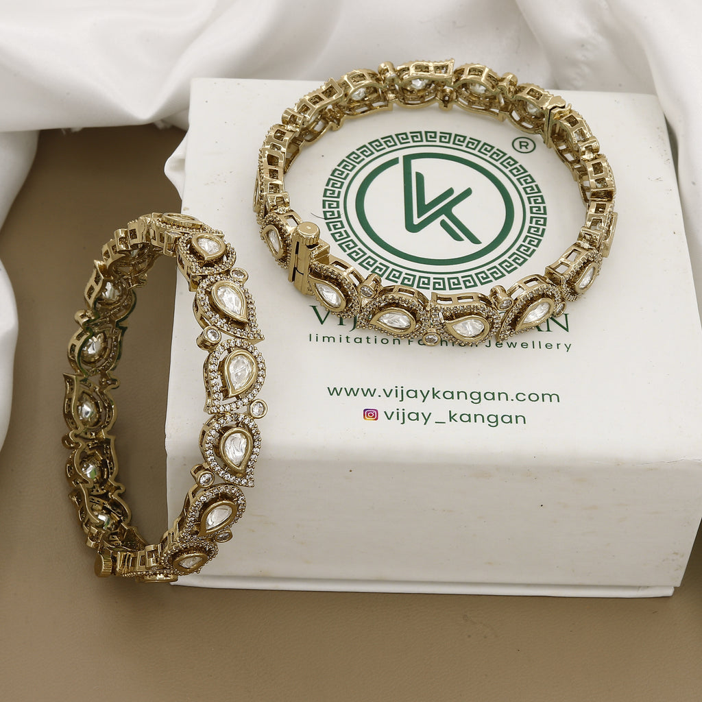 Mahendi Polished Antique Polki Kundan Patla Set