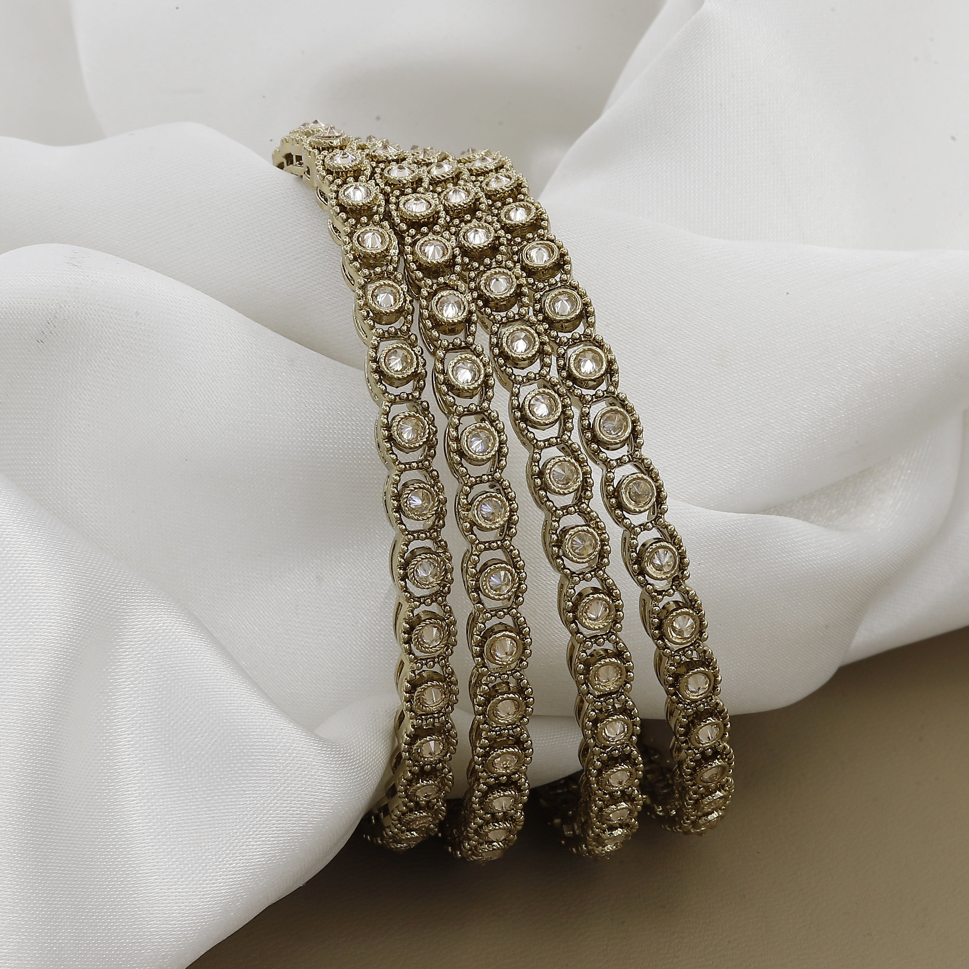 Mahendi Polish Solitaire American Diamond Set of 4 Bangles