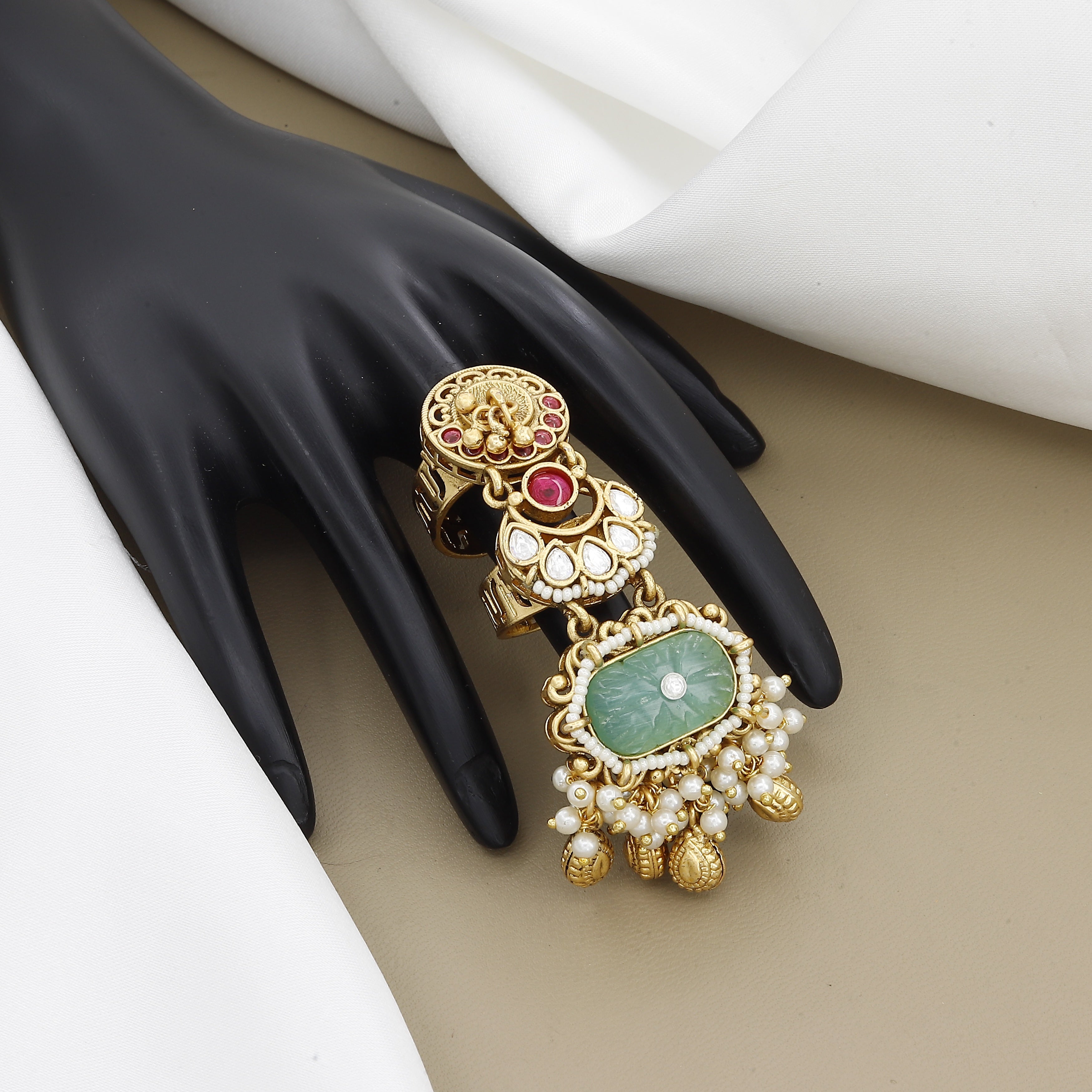 Heritage Traditional Kundan & Pearl Design Antique Ring