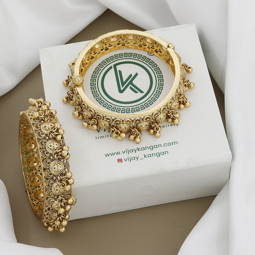 Antique Wedding Patla Set with Traditional Ball Drops