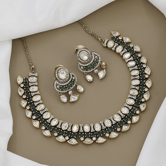 Victorian Polished Green Polki & Kundan Jewelry Set