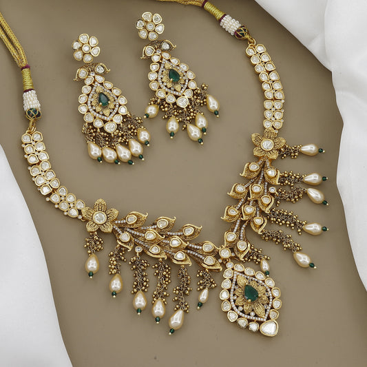Antique Kundan Necklace Set with Emerald & Pearl Drops