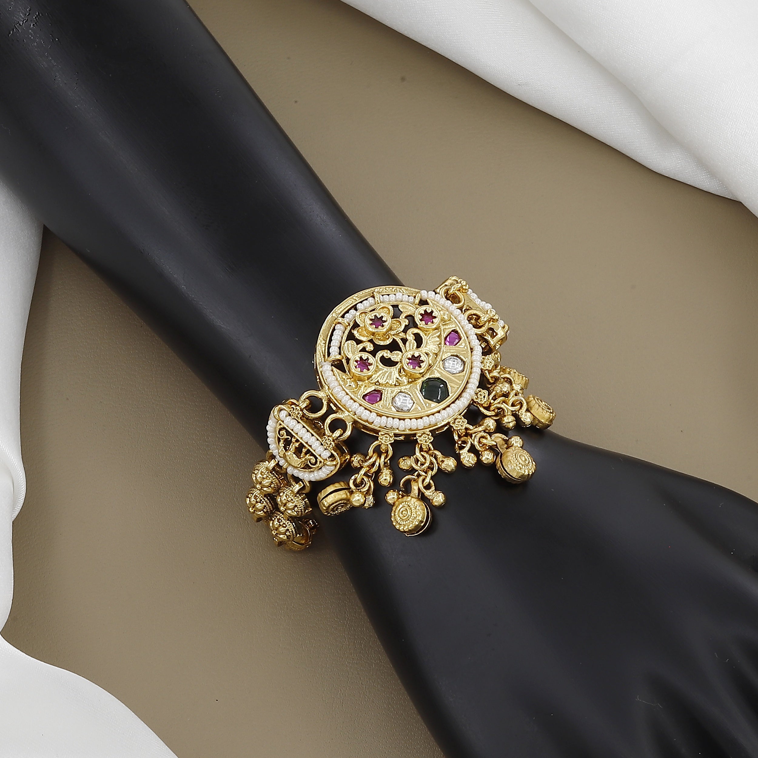 Heritage Inspired Floral Link Bracelet