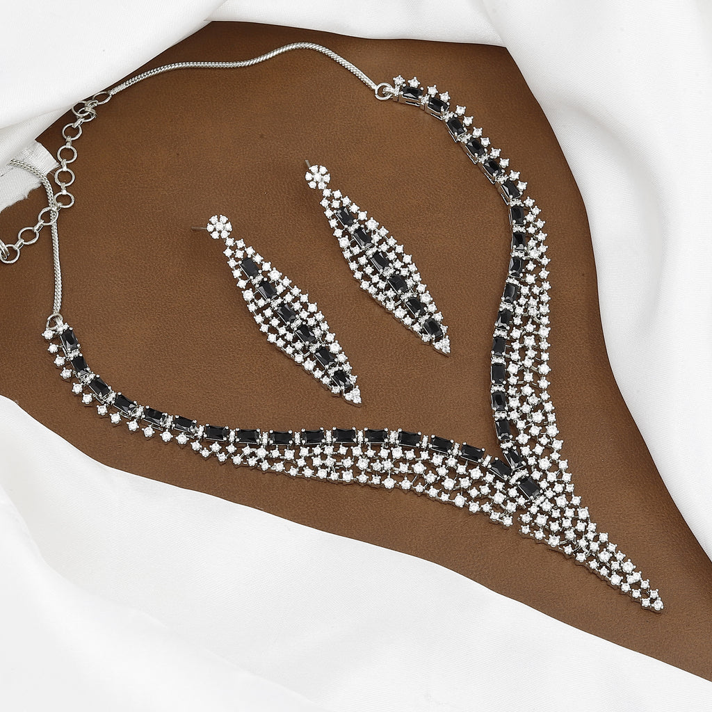 Silver Toned Luxurious Emerald Green & CZ V-Neck Necklace Set