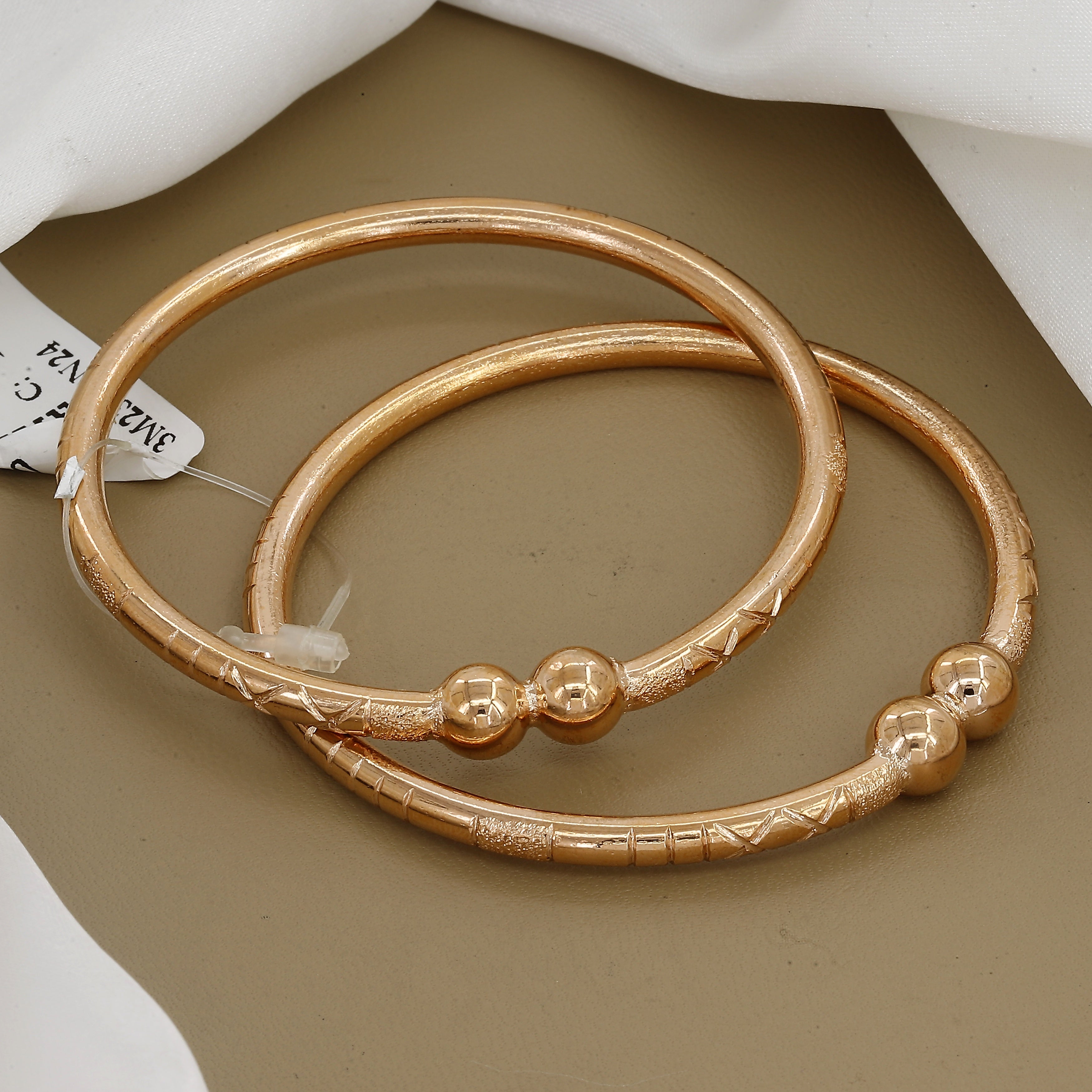 Western Wear Rose Polished Set Of 2 Bangles