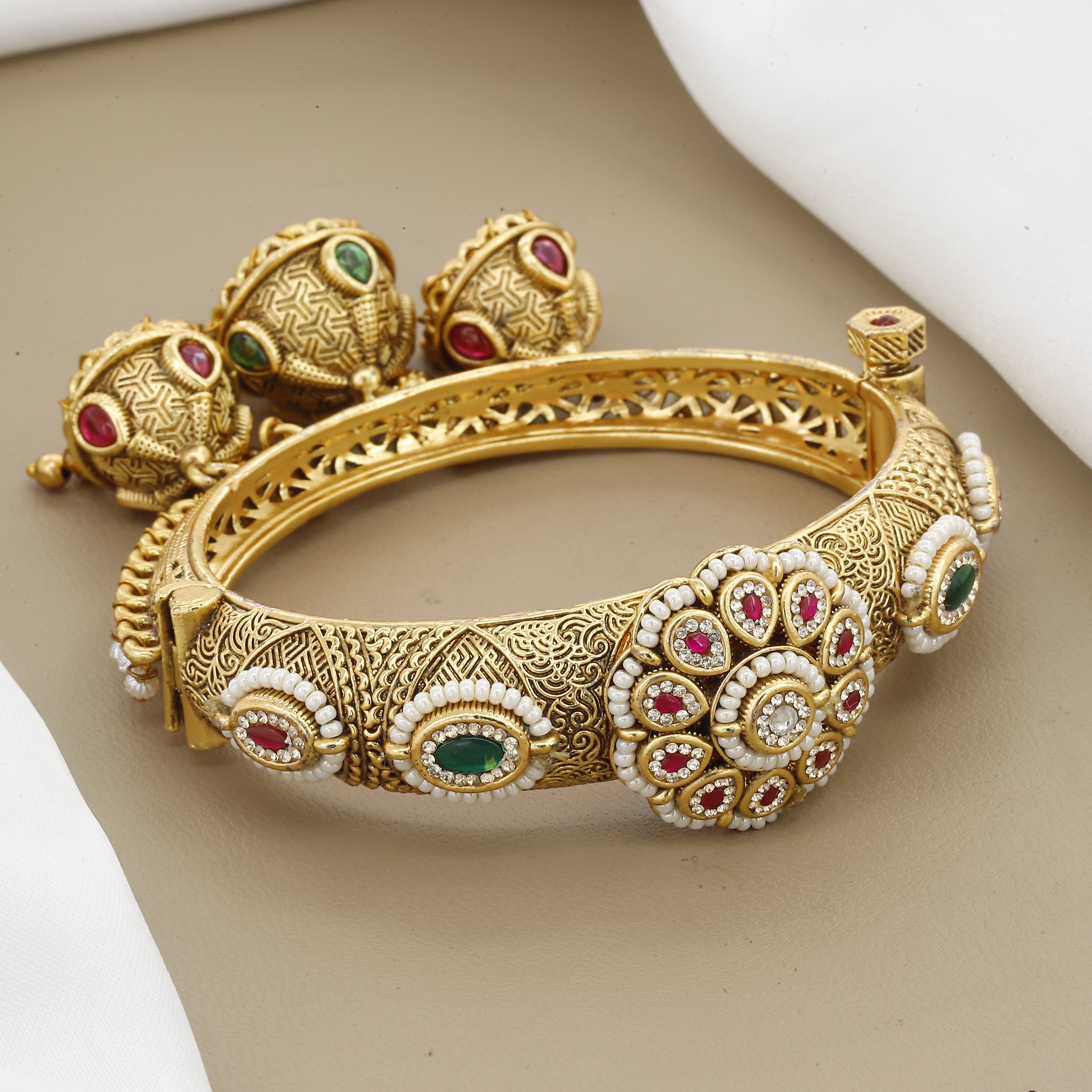 Elegant Heritage Antique Bangle Kada With Kundans