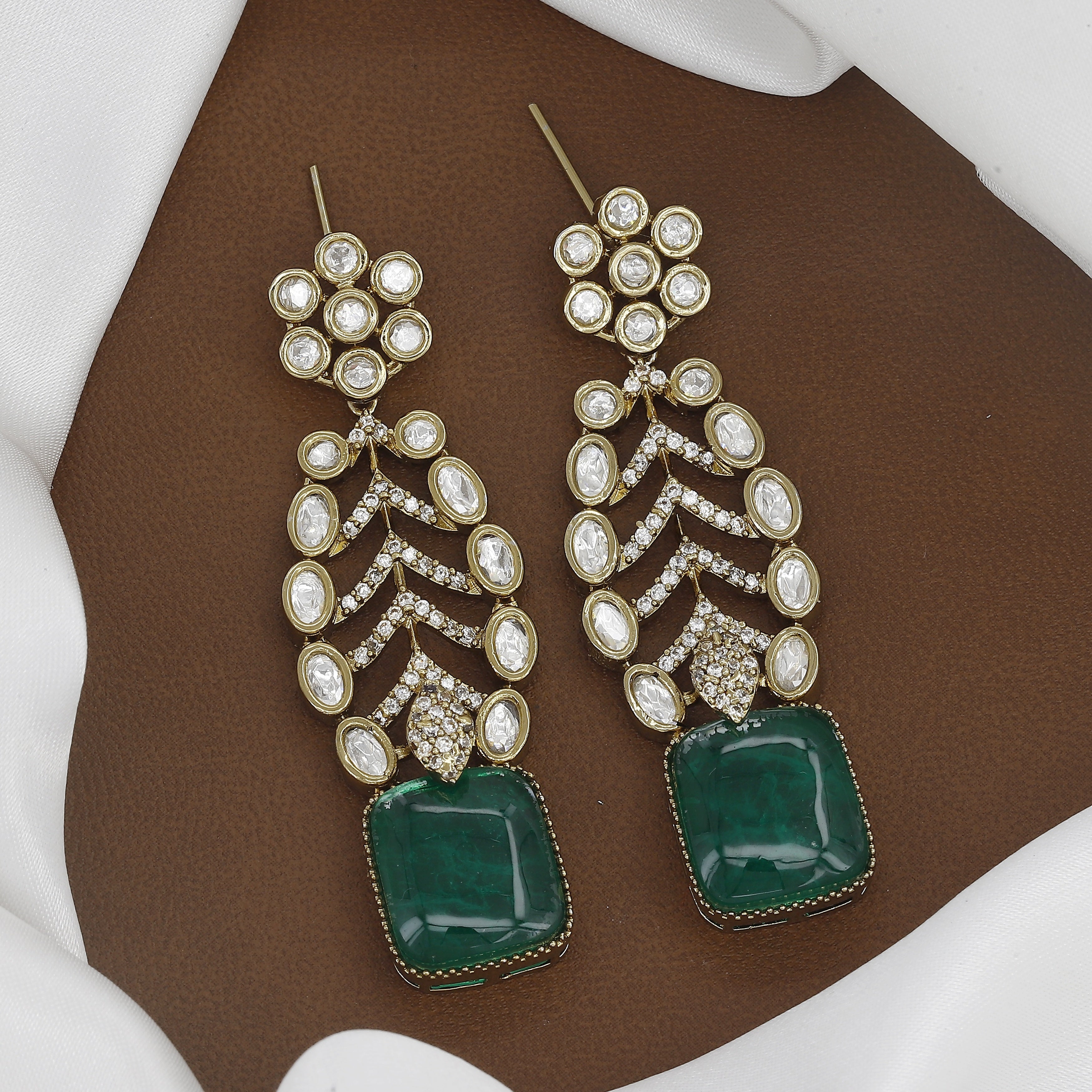 Mehndi Polish Doublet Stone And Diamond Kundan Necklace Set