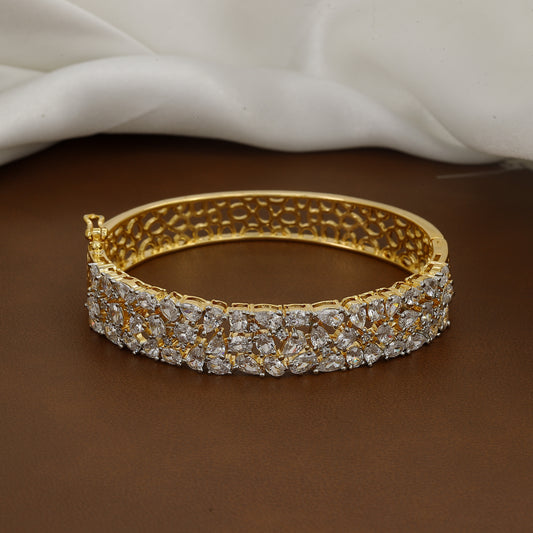 Elegant Gold-Toned Diamond-Studded Bangle Kada