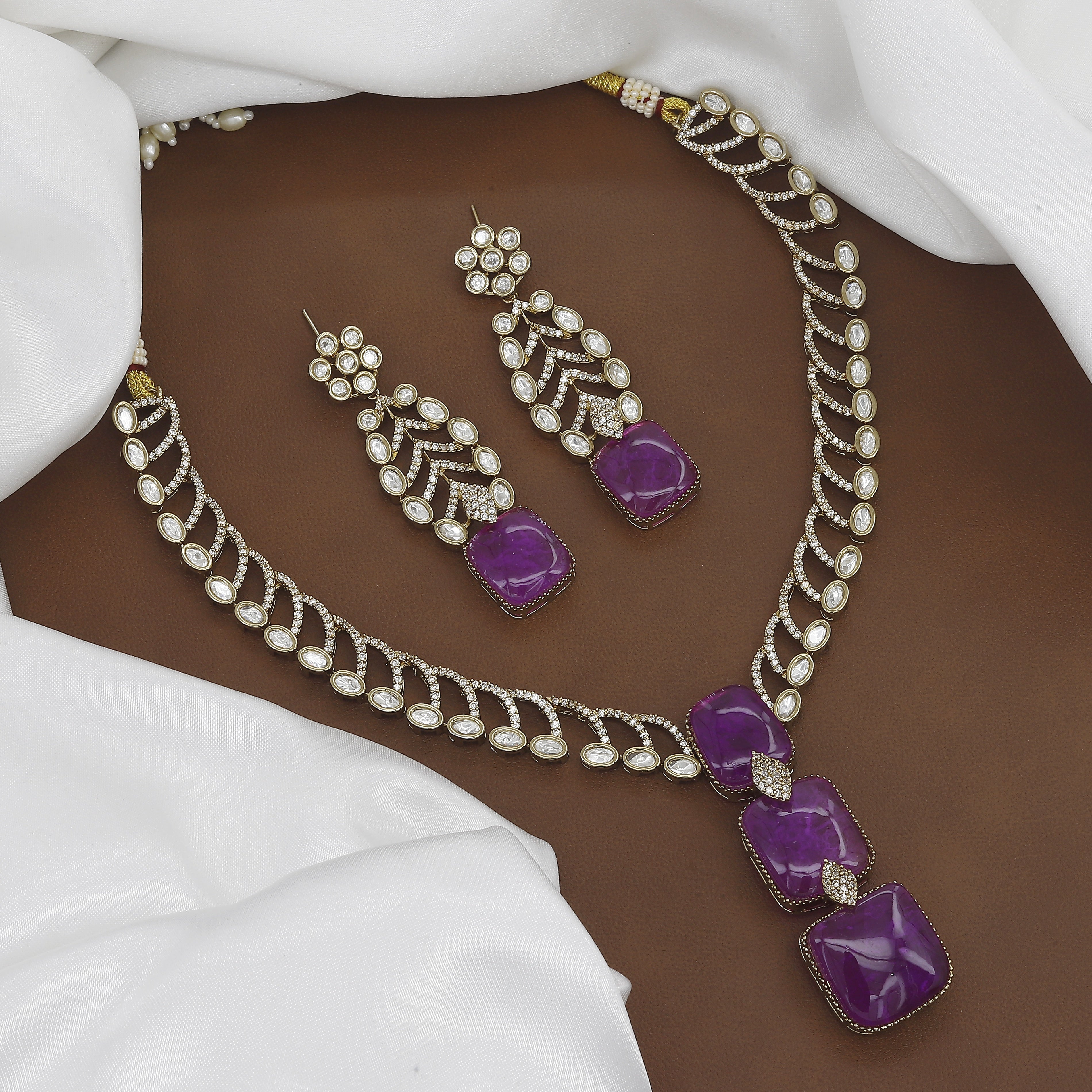 Mehndi Polish Doublet Stone And Diamond Kundan Necklace Set