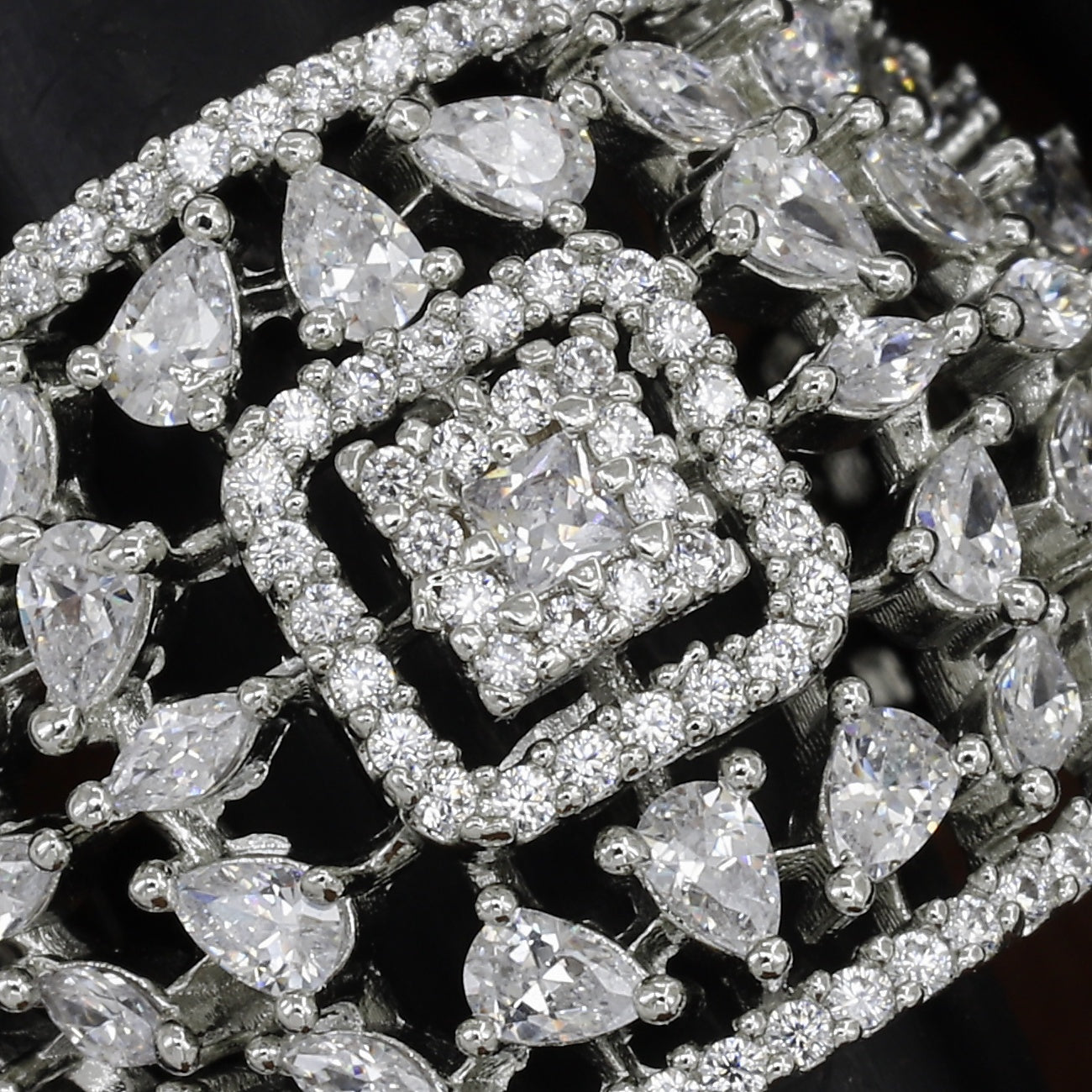 Luxury Silver Polished & Rhodium Plated Statement Ring (Copy)