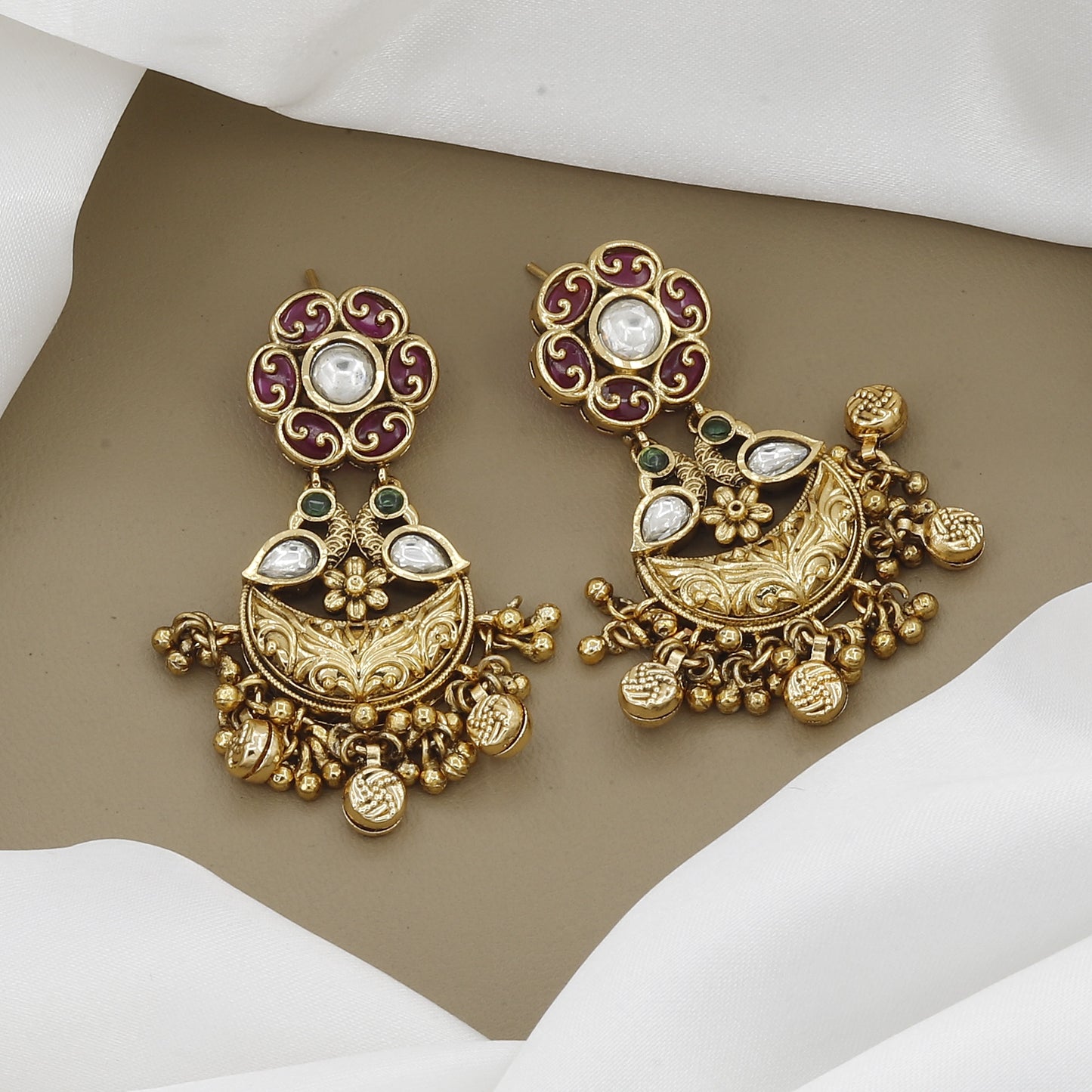 Kundan Meenakari Antique Wedding Necklace Set