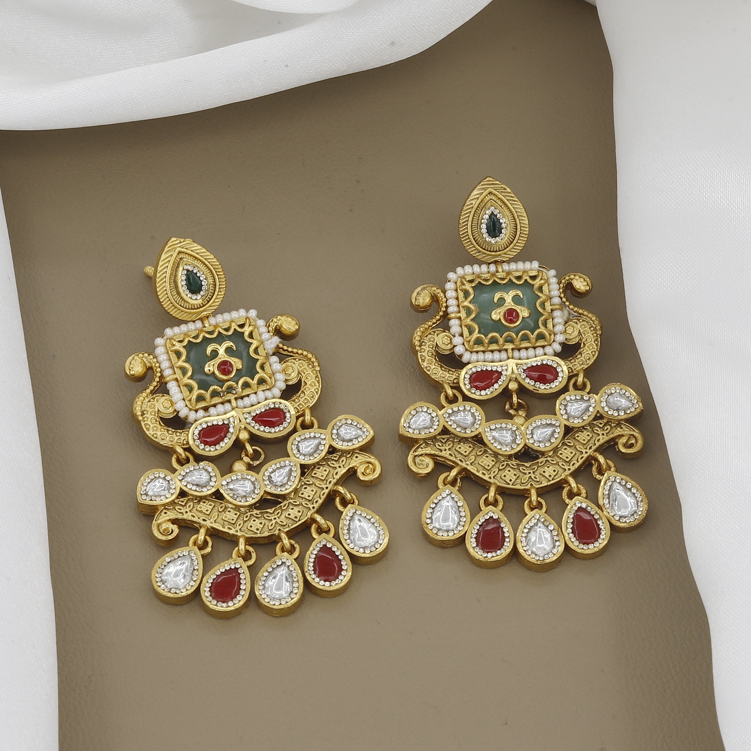 Luxury Antique Mangalsutra Set with Red & Green Enamel (Meenakari) and AD Stone Drops