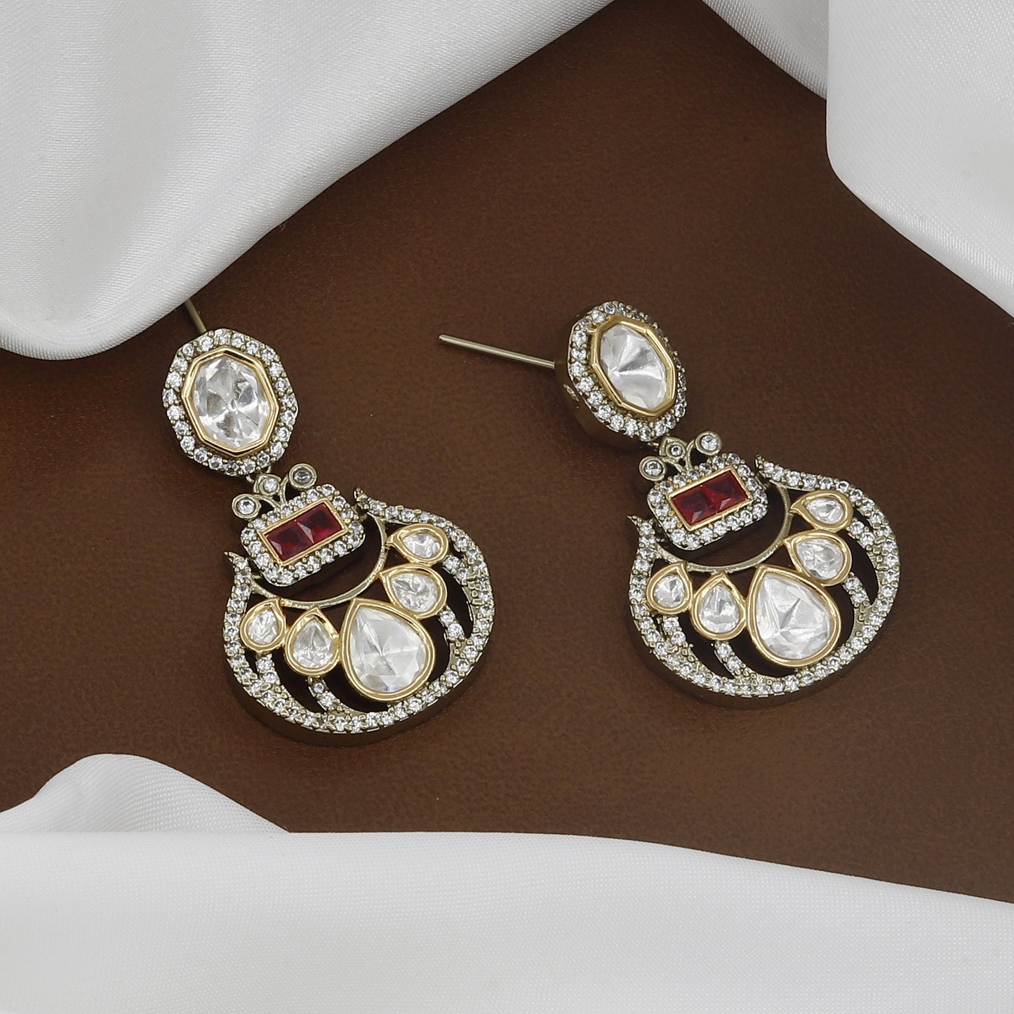 Victorian Polished Heavy Designer Polki & Stone Necklace Set