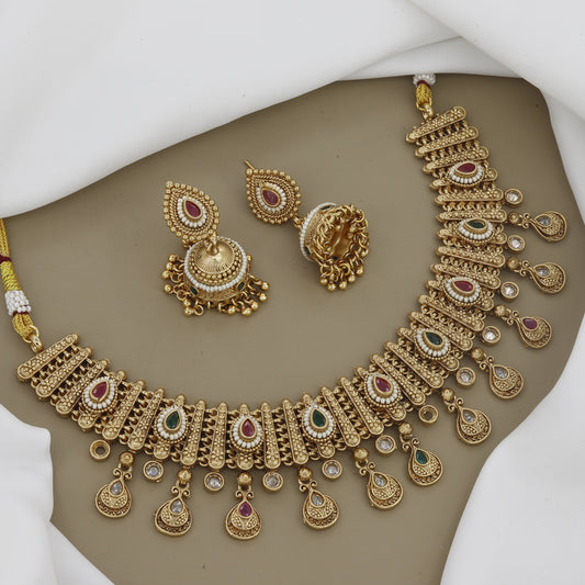 Intricate Antique Gold Finish Necklace & Jhumka Set
