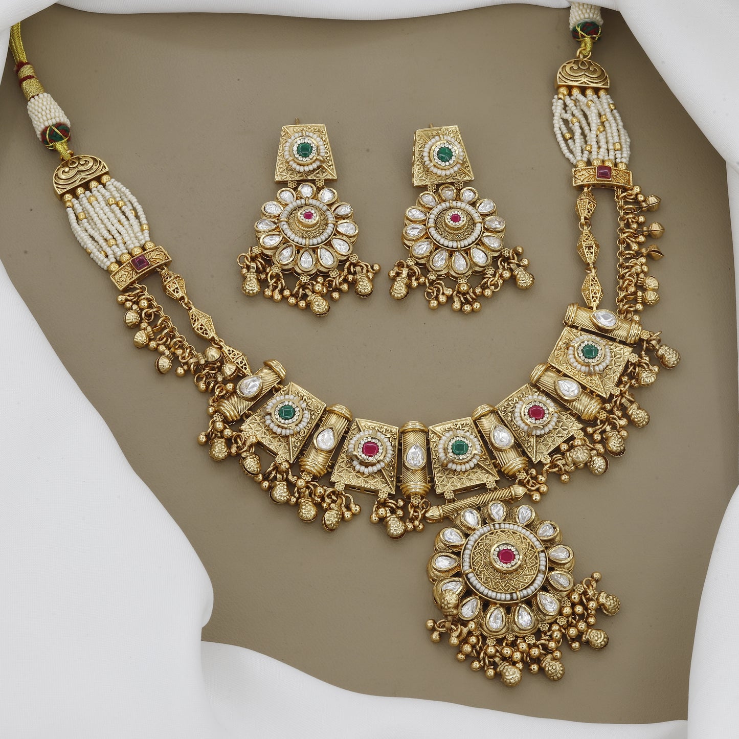 Antique Necklace Set with Kundan Work & Earrings